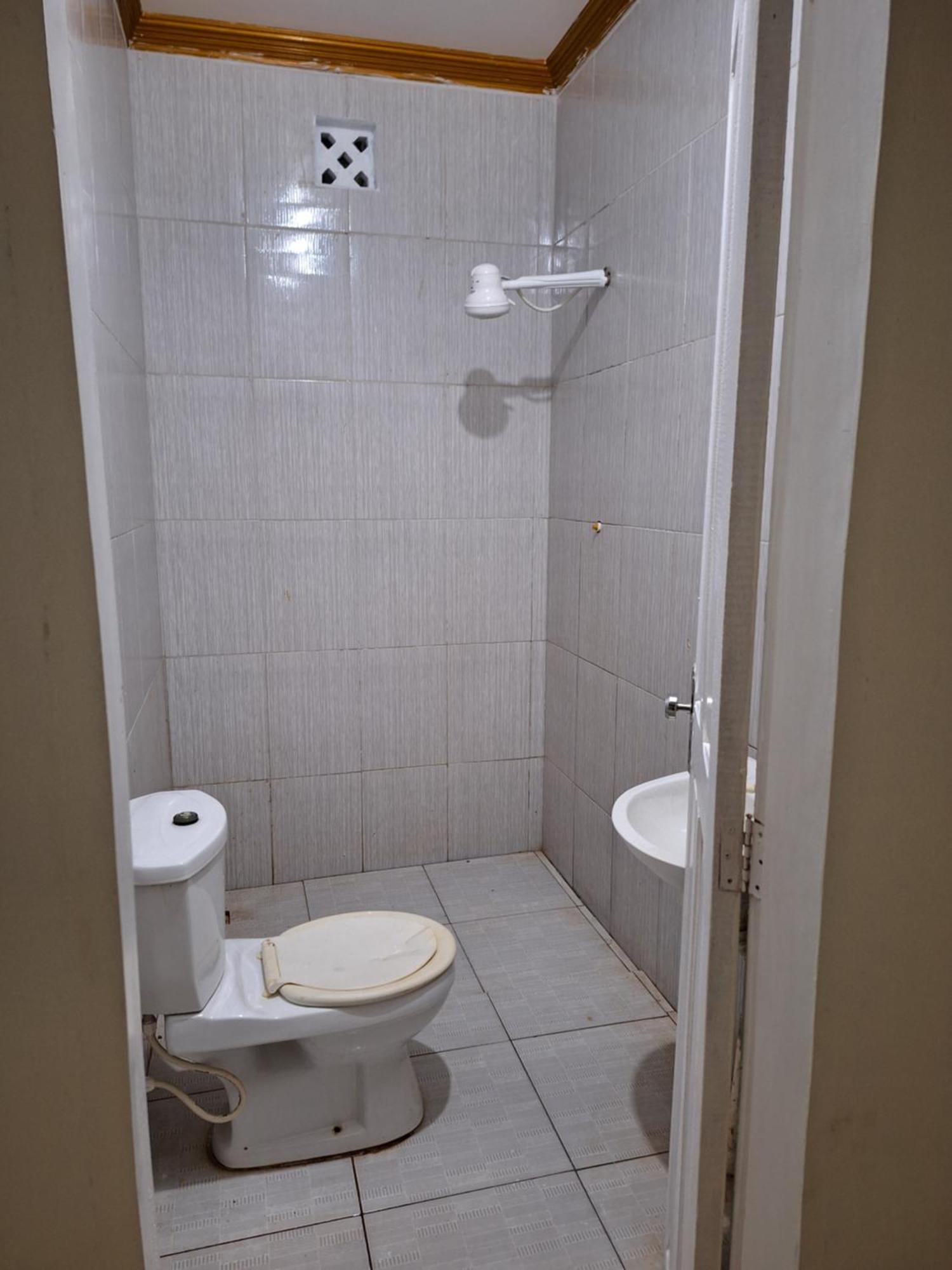 Quarto Triplo Com Banheiro Em Pousada E Restaurante Manaus Exteriér fotografie